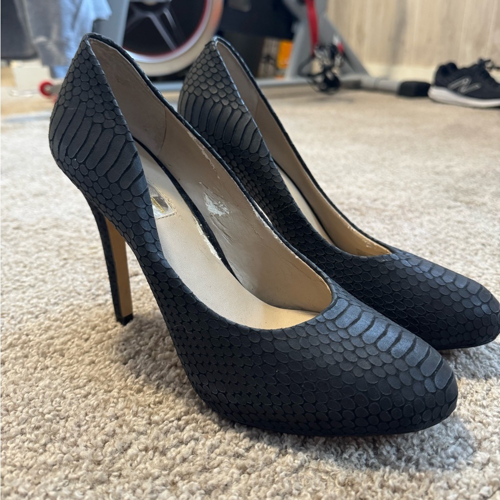 Black textured Closed toe’d heels